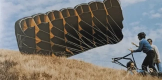 Първият полет с парапланер, Мьоси, 1978 г.