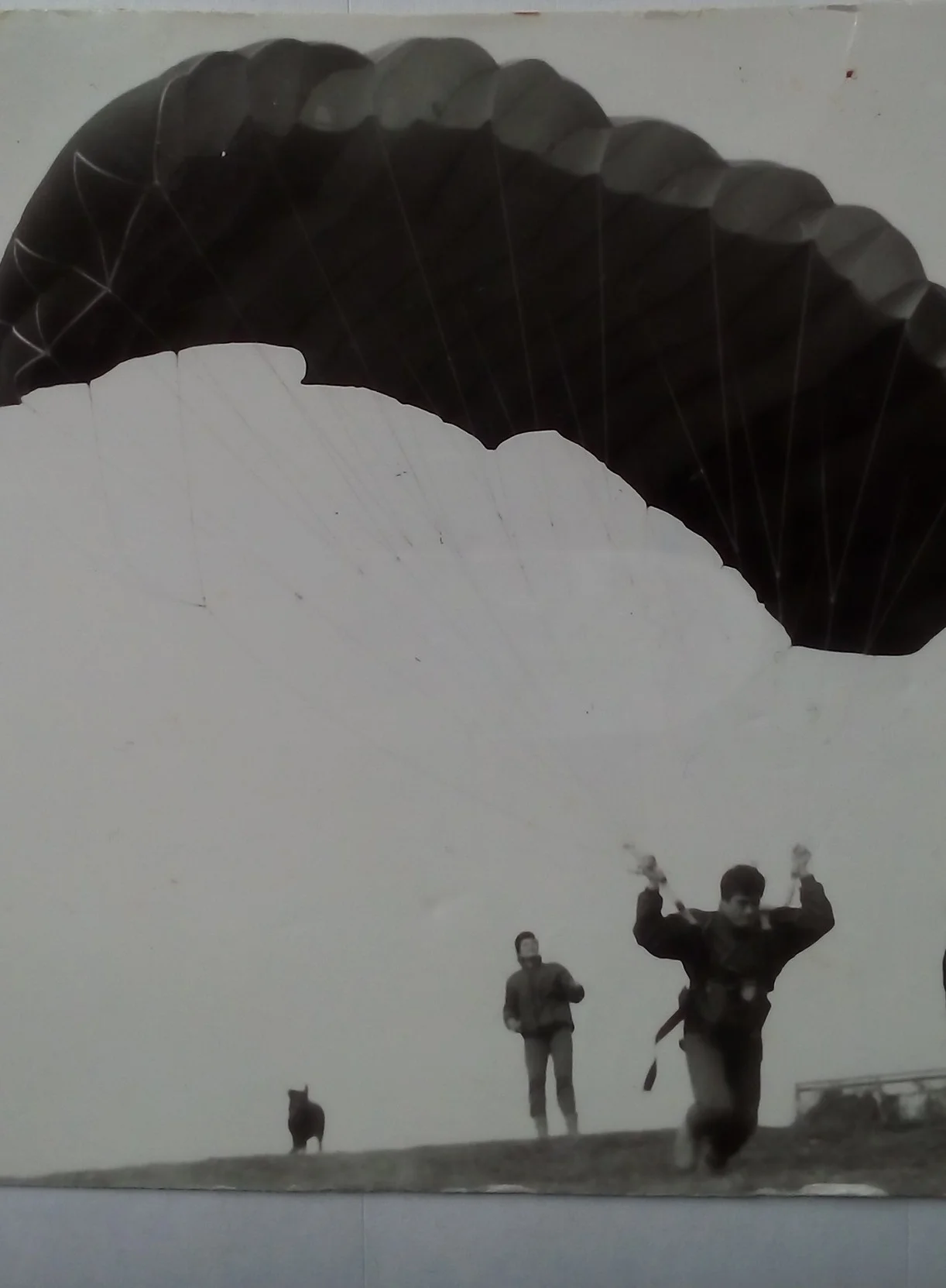 За първия български парапланер