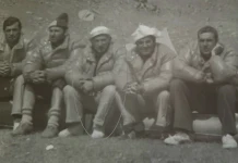 Васил Стойчев, по средата